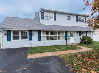 55 Margin Rd, Levittown, PA 19056