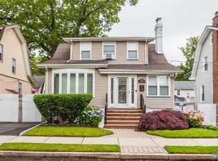 75 Richelieu Pl, Newark, NJ 07106