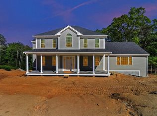 12 Perrington Way, Plymouth, MA 02360