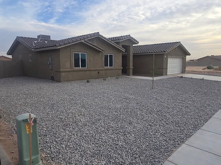 7215 E 44th Ln — Photo 15