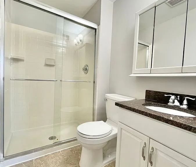 6505 Coachleigh Way — Photo 7