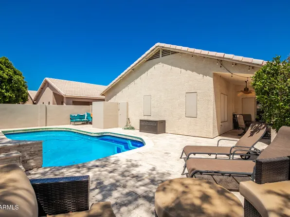 1762 S SADDLE Street, Gilbert, AZ 85233