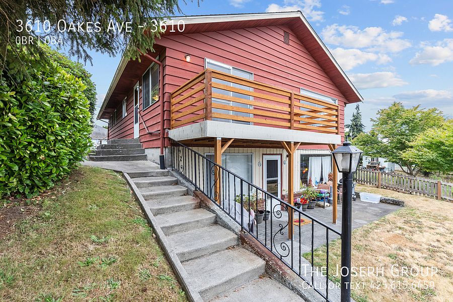 1st image of 3610 Oakes Ave #3610