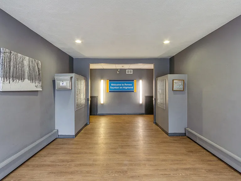 ReNew Taunton Apartment Collection — Photo 5
