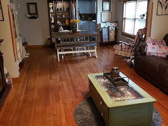 Living Room/Dining area