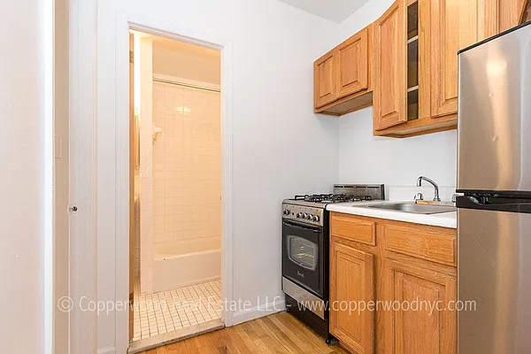 Rented by Copperwood Real Estate | media 13