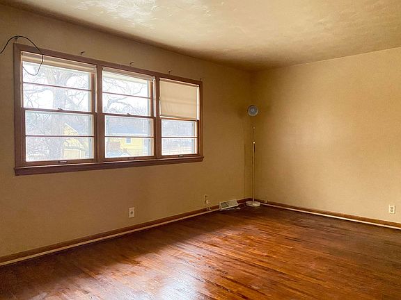 3rd image of 2508 N 78th Ave
