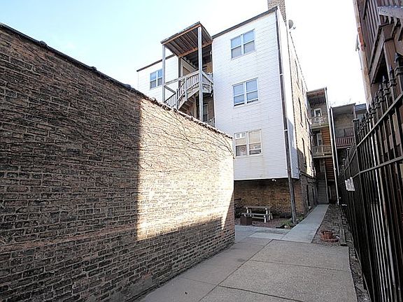 5th image of 1258 W Loyola Ave