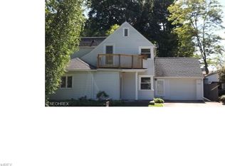 859 Lakeview Ave, Conneaut, OH 44030