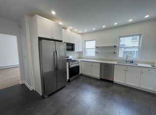 27 Vernon St #1, Waltham, MA 02453