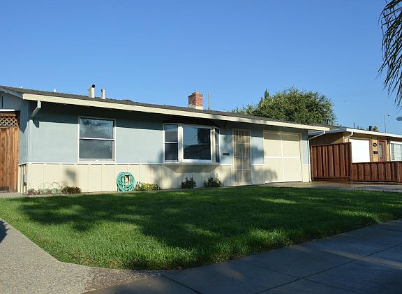 4th image of 3264 Gavota Ave