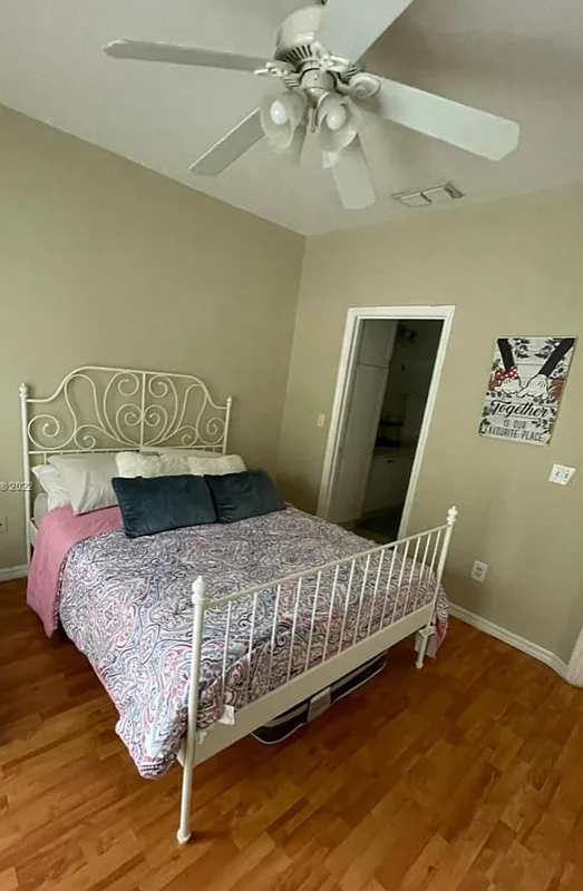 Town House 2/2.5 Furnished. — Photo 4