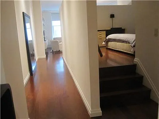 Rented by R New York | media 98