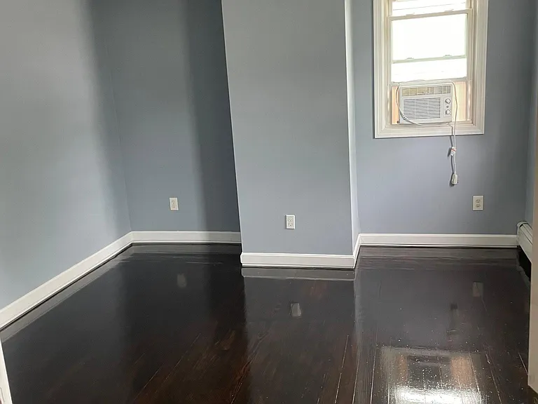 166 North St — Photo 5