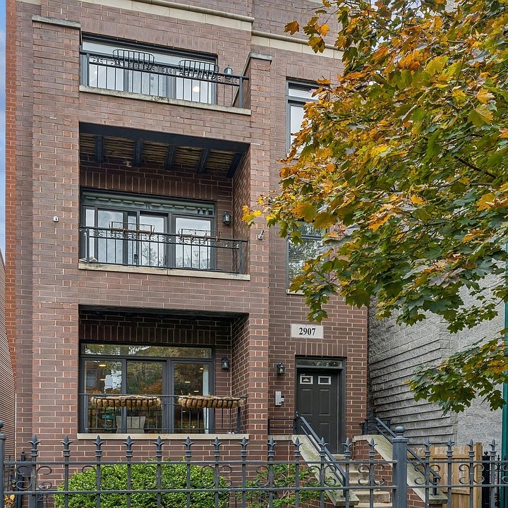 1st image of 2907 N Damen Ave #1