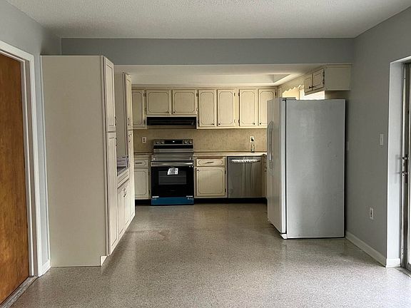 5th image of 2643 Cherrywood Ln