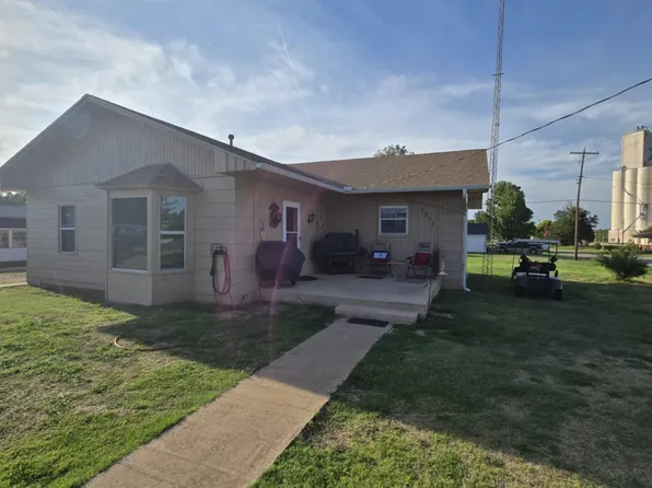 1277 Elm St, Nash, OK 73761