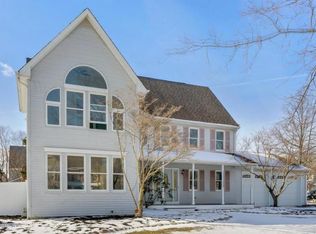 1122 Aster Dr, Toms River, NJ 08753