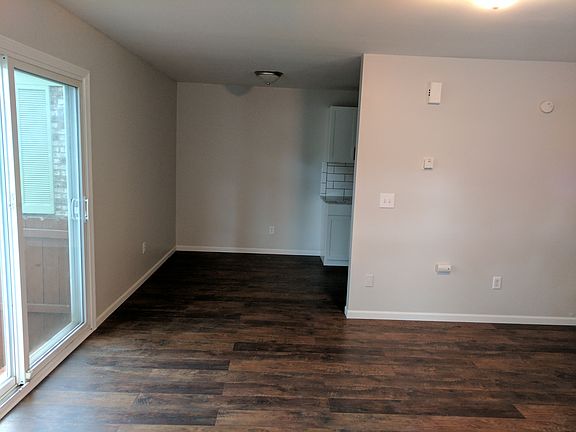 3rd image of 23751 Stonehenge Blvd #1