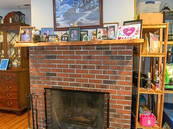 3rd image of 26297 Joynes Neck Rd