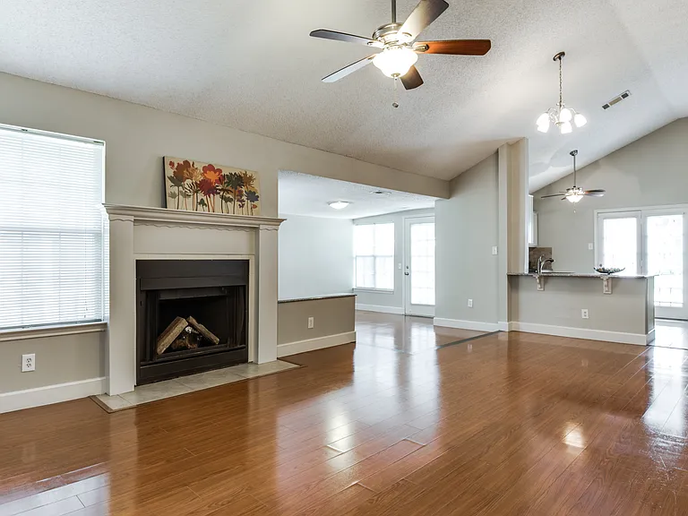 1461 Javelin Way — Photo 1