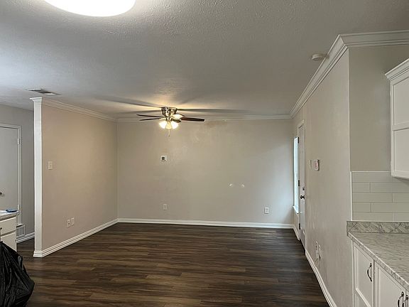 5th image of 501 Sparks St