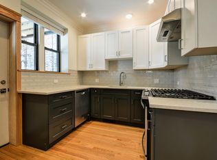 3715 N Fremont St #1, Chicago, IL 60613