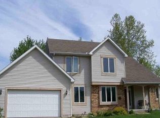 606 Waterford Ln, Decatur, IL 62526