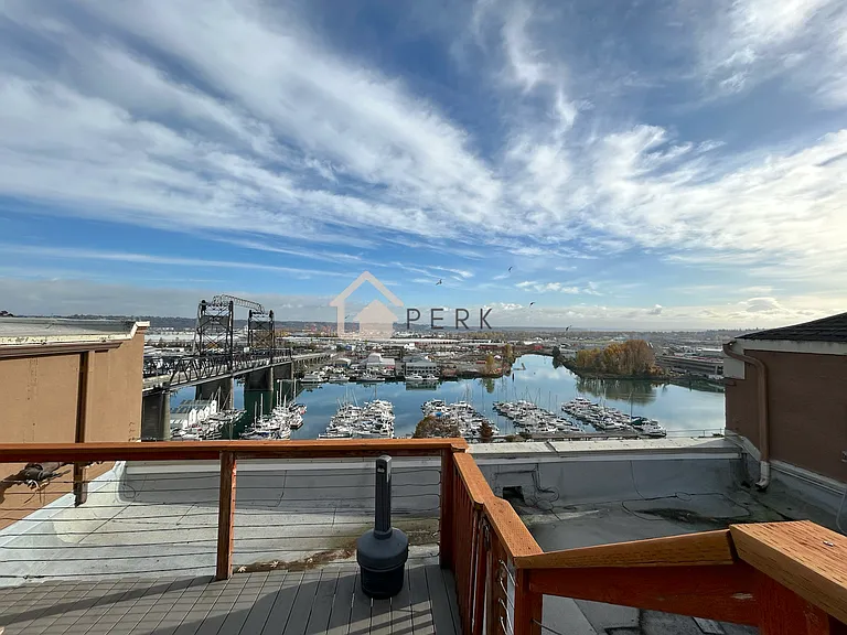 1120 Cliff Ave #503 — Photo 5