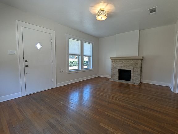 2nd image of 4227 El Campo Ave