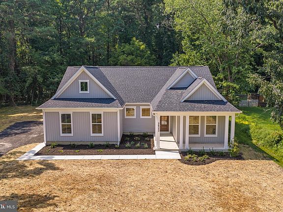 2nd image of 26542 Royal Oak Rd