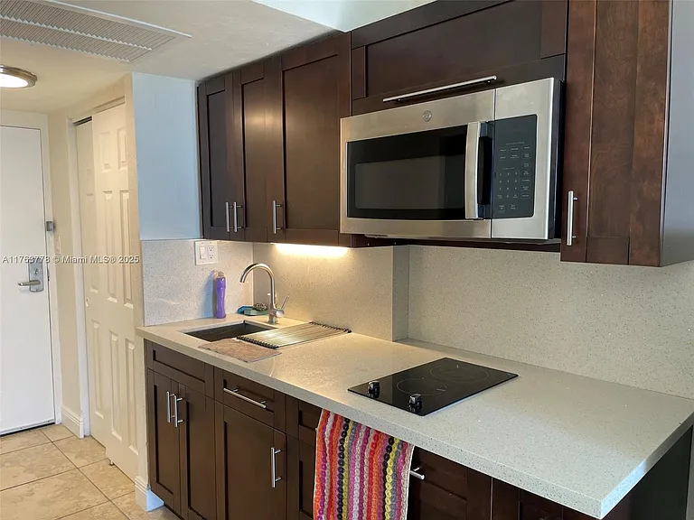 19201 Collins Ave #805 — Photo 5