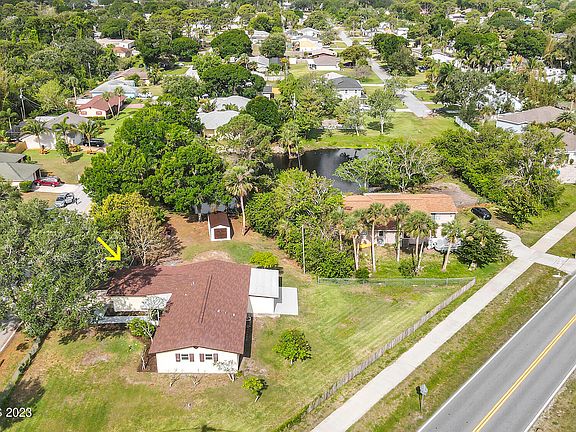 2nd image of 580 Banana Blvd