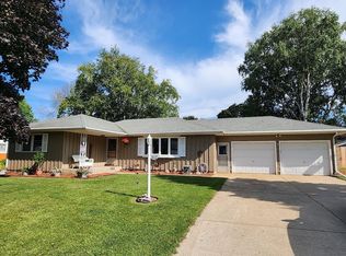 480 Glendale Ave, Oshkosh, WI 54901