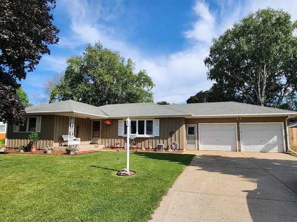 480 Glendale Ave, Oshkosh, WI 54901