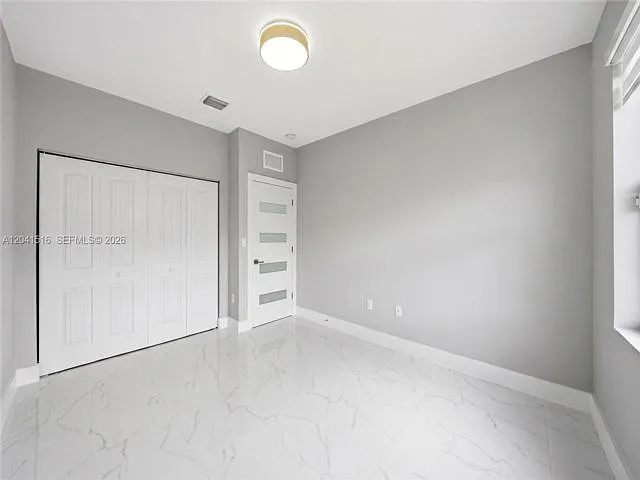 4107 NE 20th St — Photo 9