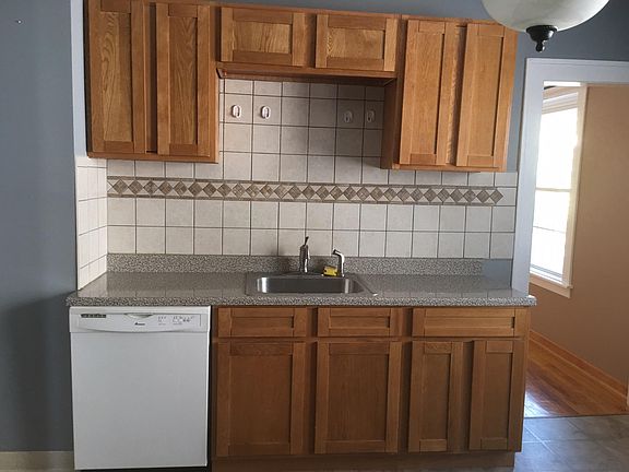 4th image of 1621 Saint Jane Ave