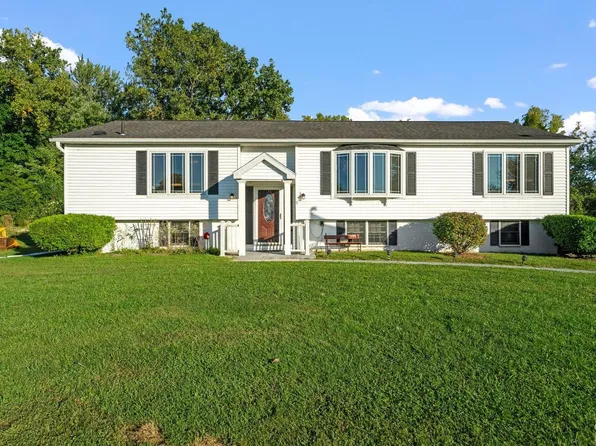 9 Constantine Court, Athens, NY 12015