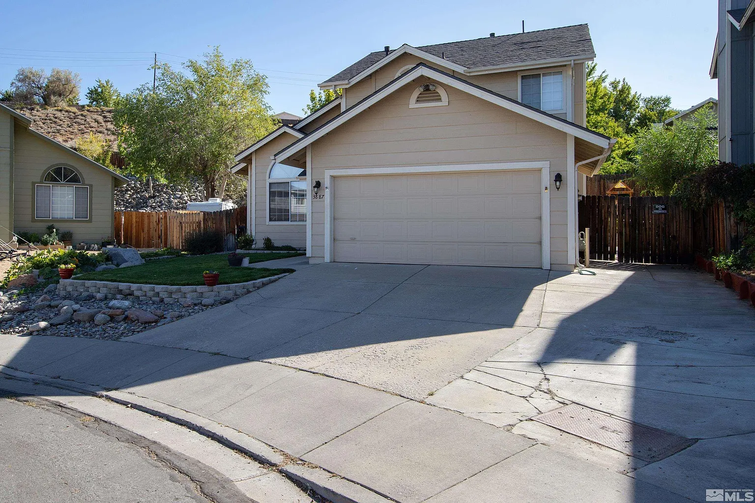 3887 Aspendale Ct photo 1