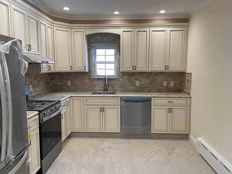 1st image of 25-38 44th St #1
