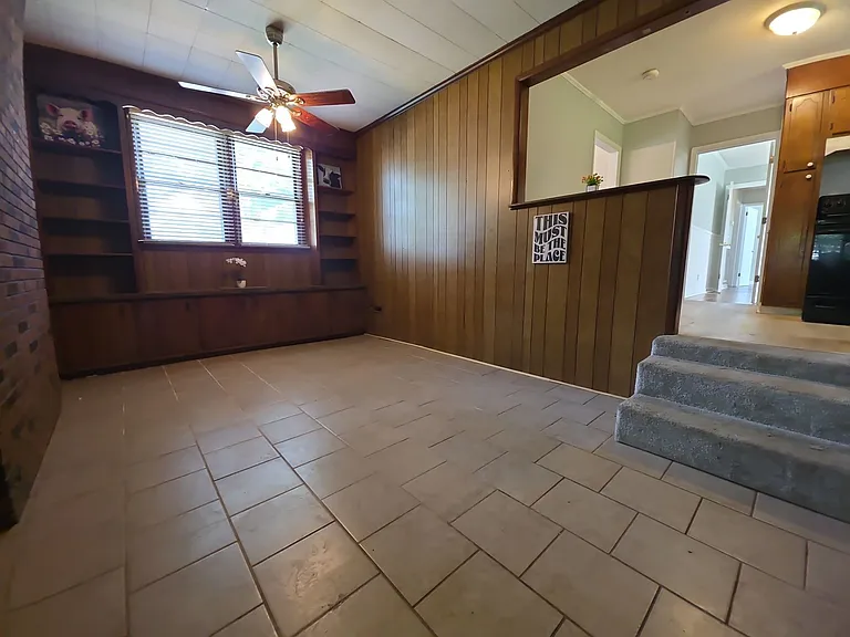 3902 Harwood Ave SW — Photo 6