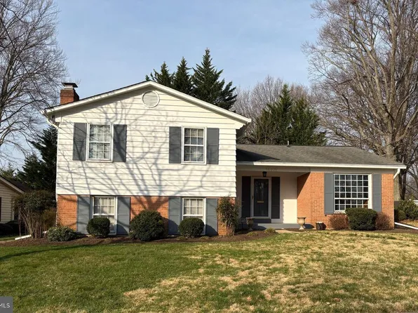 14408 Barkwood Dr, Rockville, MD 20853