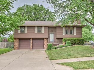 8502 N Orchard St, Liberty, MO 64068