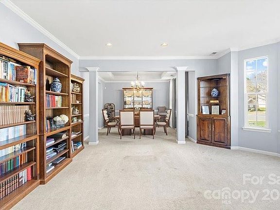 4th image of 13025 Hamilton Green Dr