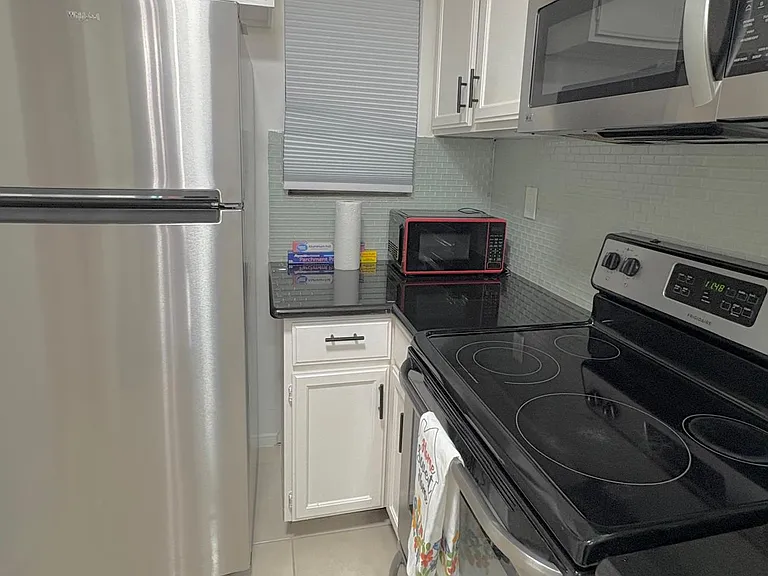 3131 Sw Fwy #B23 — Photo 24