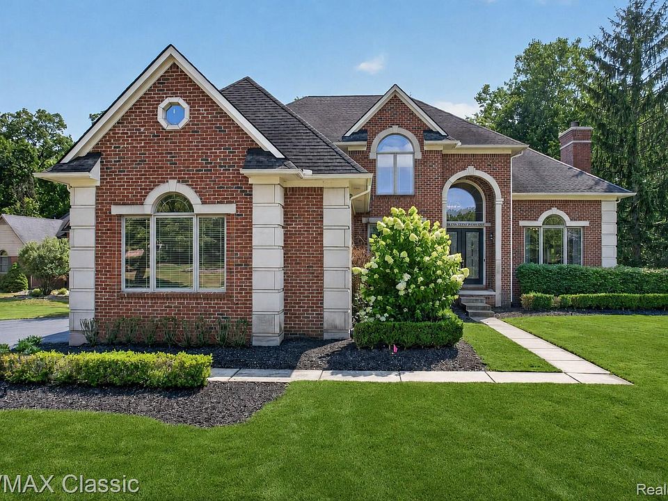 1st image of 45701 Balfour Ct