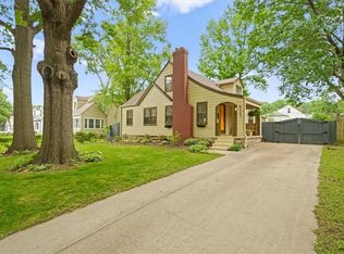 8337 Mercier St, Kansas City, MO 64114