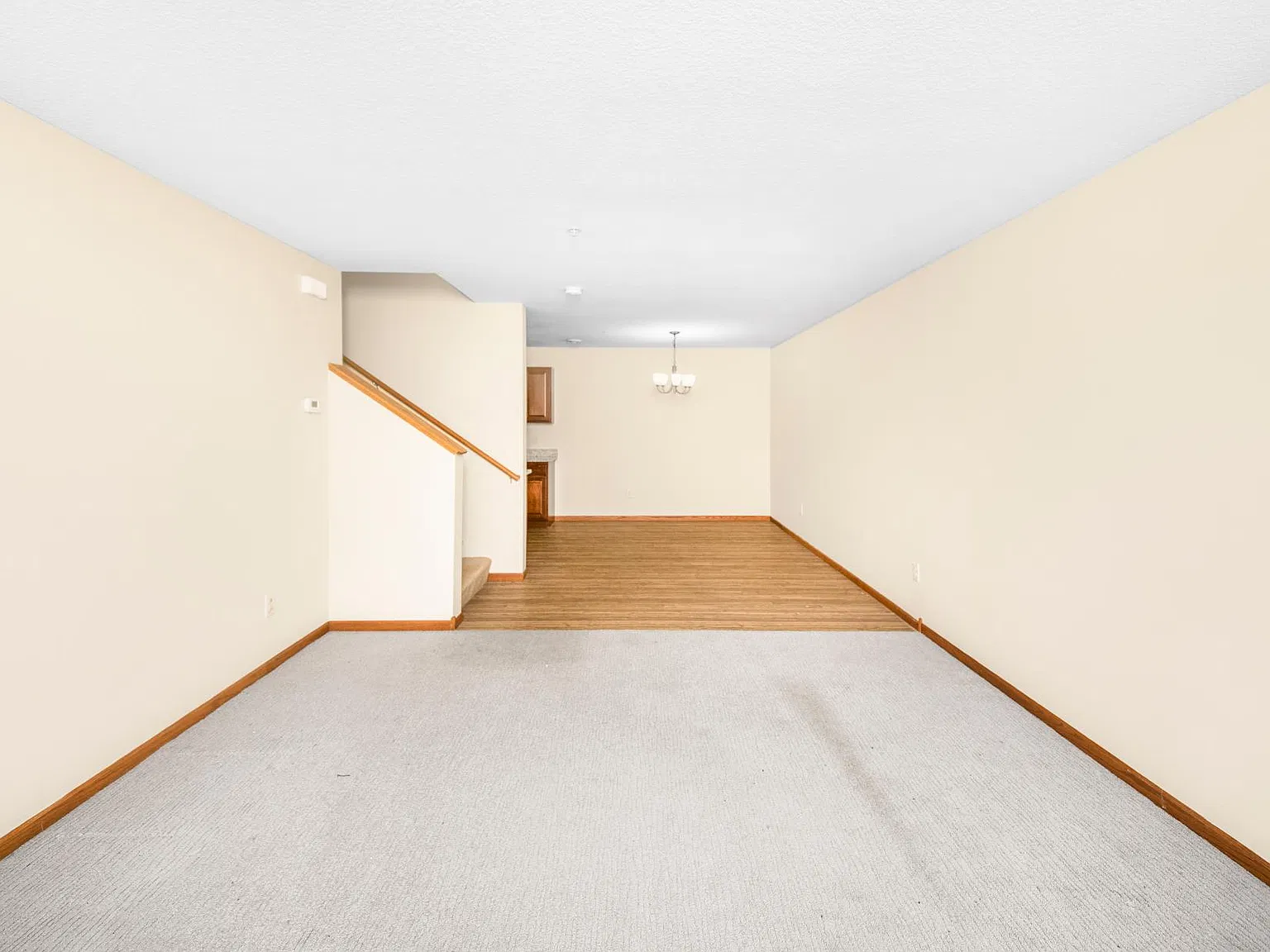 3 bed, 1710 sqft, $2,300 — Photo 3