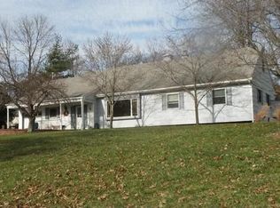 215 Bald Eagle Dr, Branchburg, NJ 08876