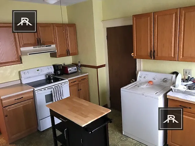 62 Union St #2 — Photo 8